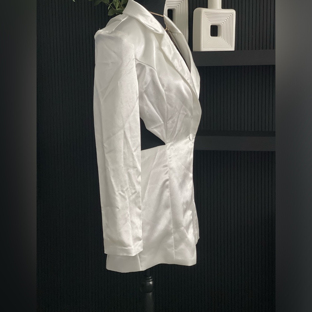 White Satin Open Back Blazer - image 4